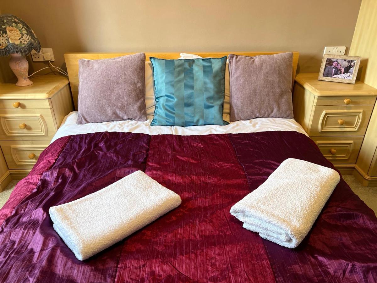 Simply Stunning 2 Bedroom Home With Parking Space Nottingham Extérieur photo