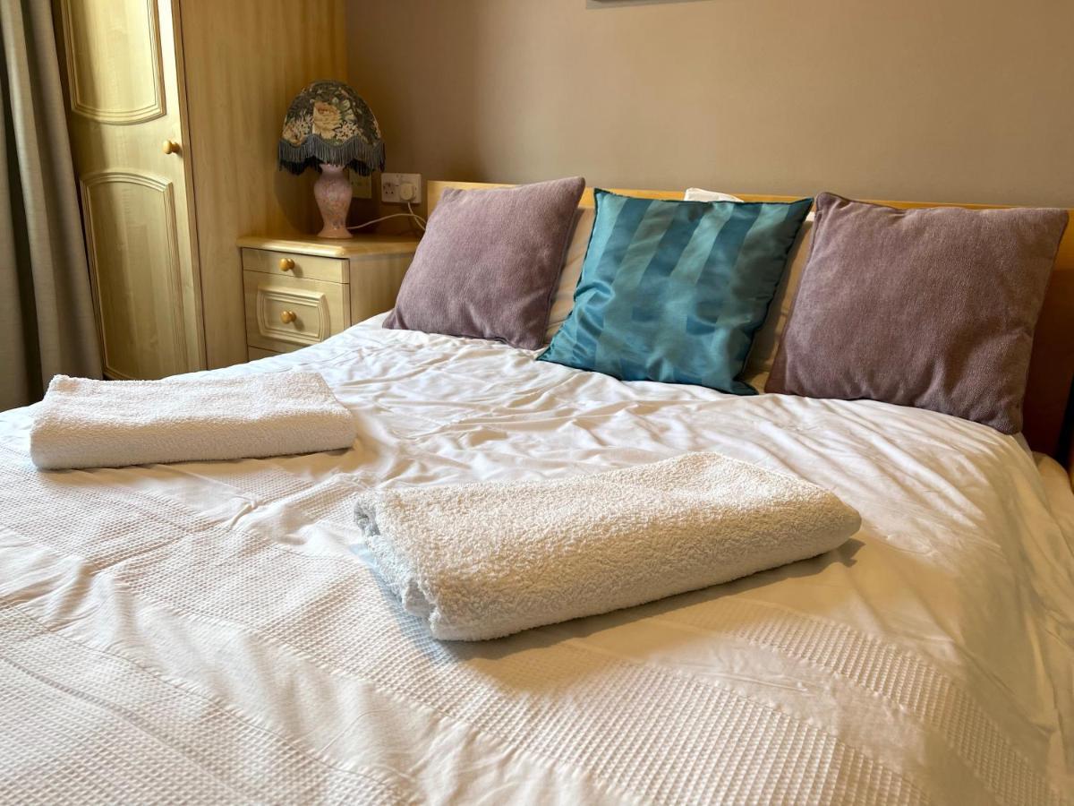 Simply Stunning 2 Bedroom Home With Parking Space Nottingham Extérieur photo
